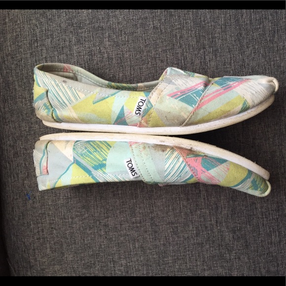 Toms Women's Canvas Shoes Size 8 - Picture 5 of 7